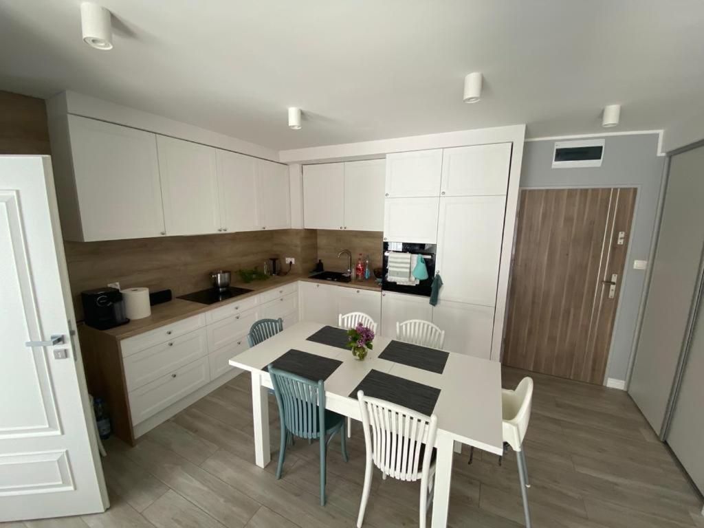 Apartament Rewal Klifowa Morska 3 Z Basenem Eksteriør bilde